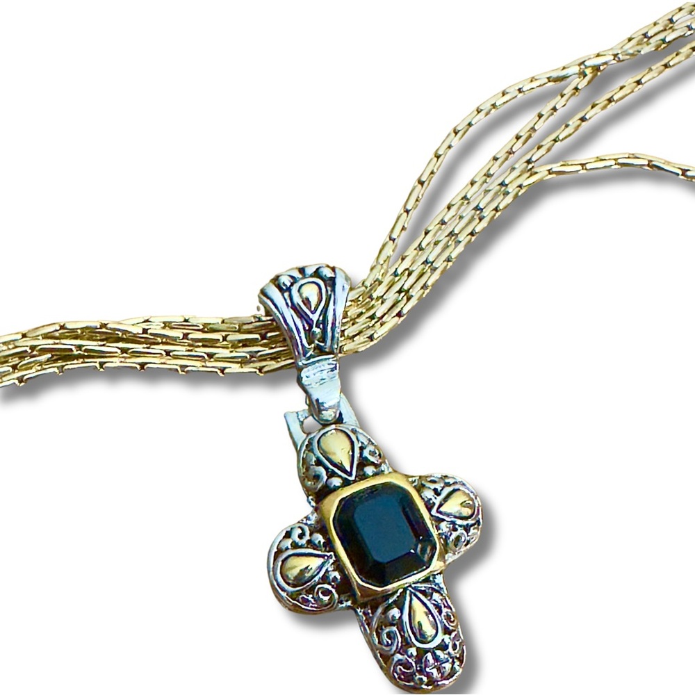 CROSS Pendant & NECKLACE Silver/Gold Metal Filigree Magnetic Closure Black Stone - Picture 2 of 9
